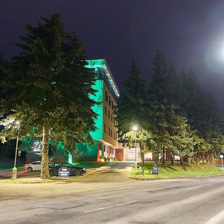 Parkhotel Carlsbad Inn Dalovice Exterior photo