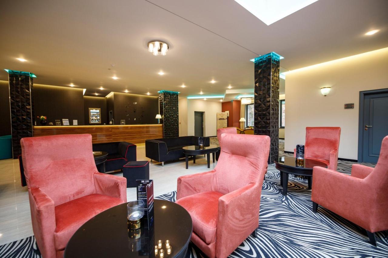 Parkhotel Carlsbad Inn Dalovice Exterior photo