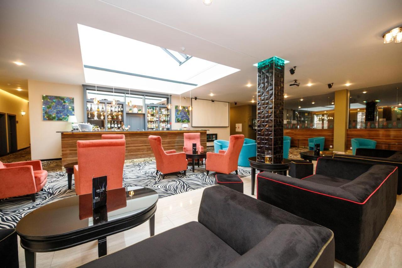 Parkhotel Carlsbad Inn Dalovice Exterior photo